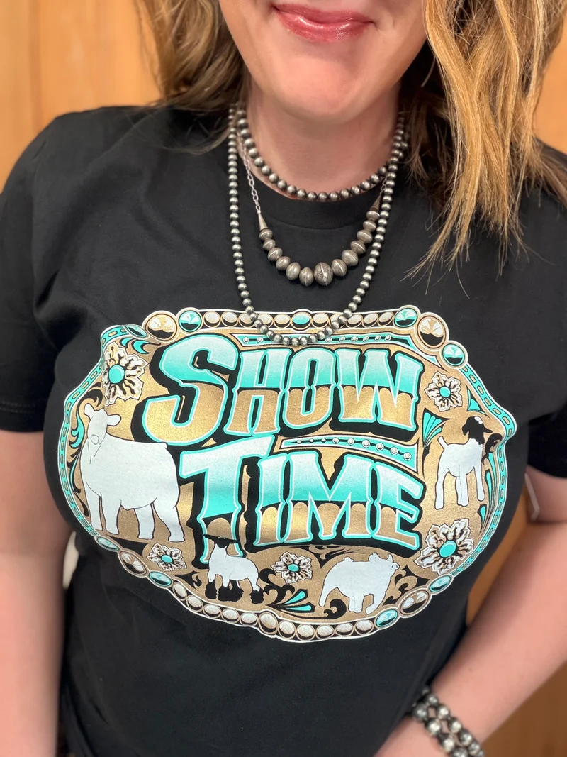 Show Time Buckle Tee