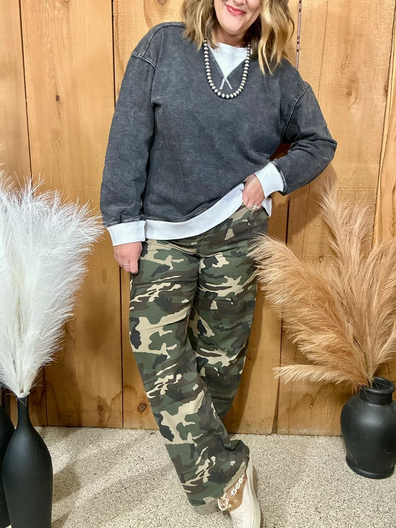 Risen Camo Jeans