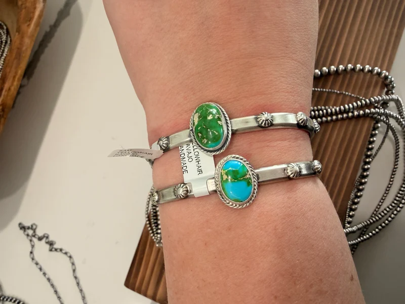 Sam Yellowhair Sonoran Gold Single Stone Cuff