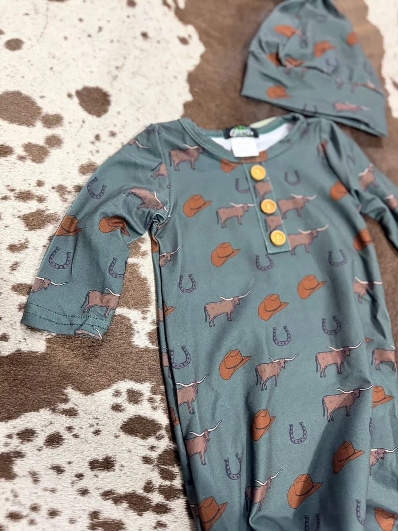 Longhorn Cowboy Baby Gown / Hat & Blanket