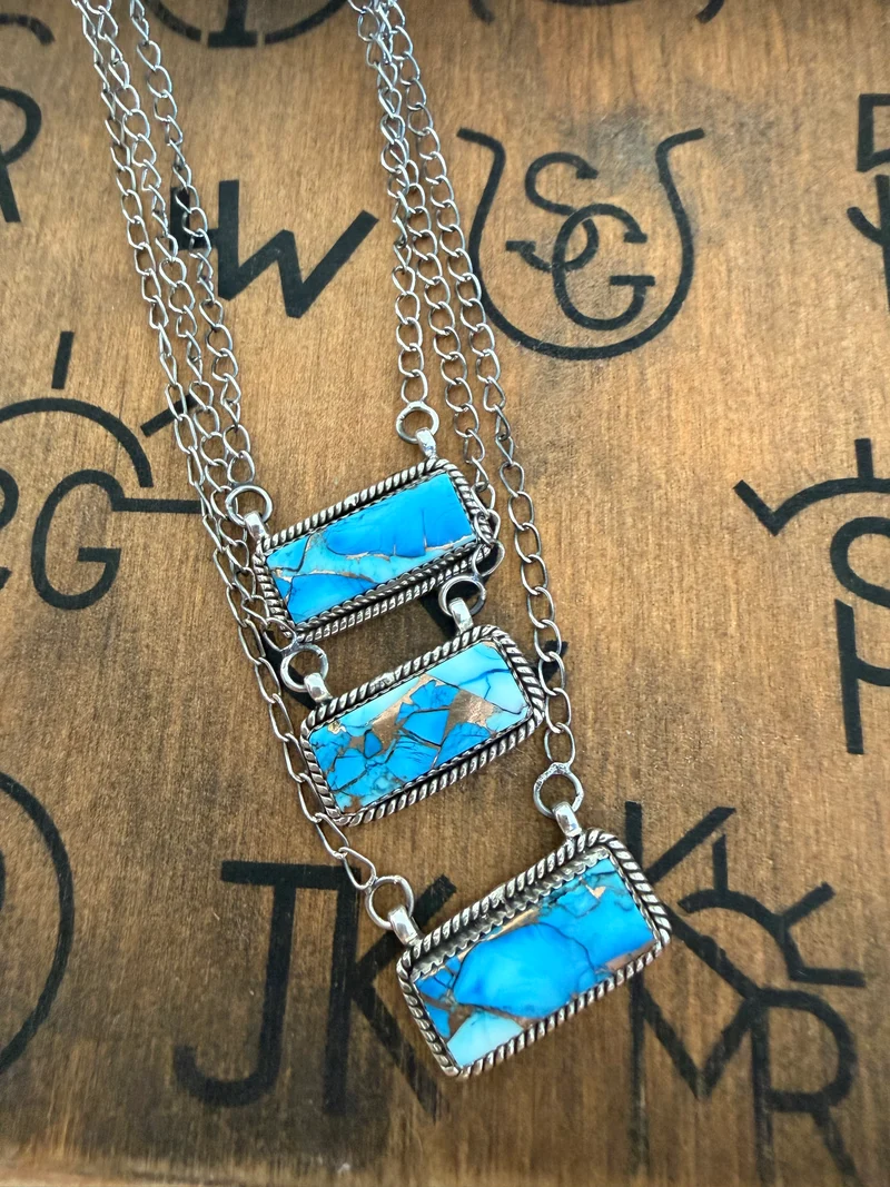Blue Dahlia Bar Necklace