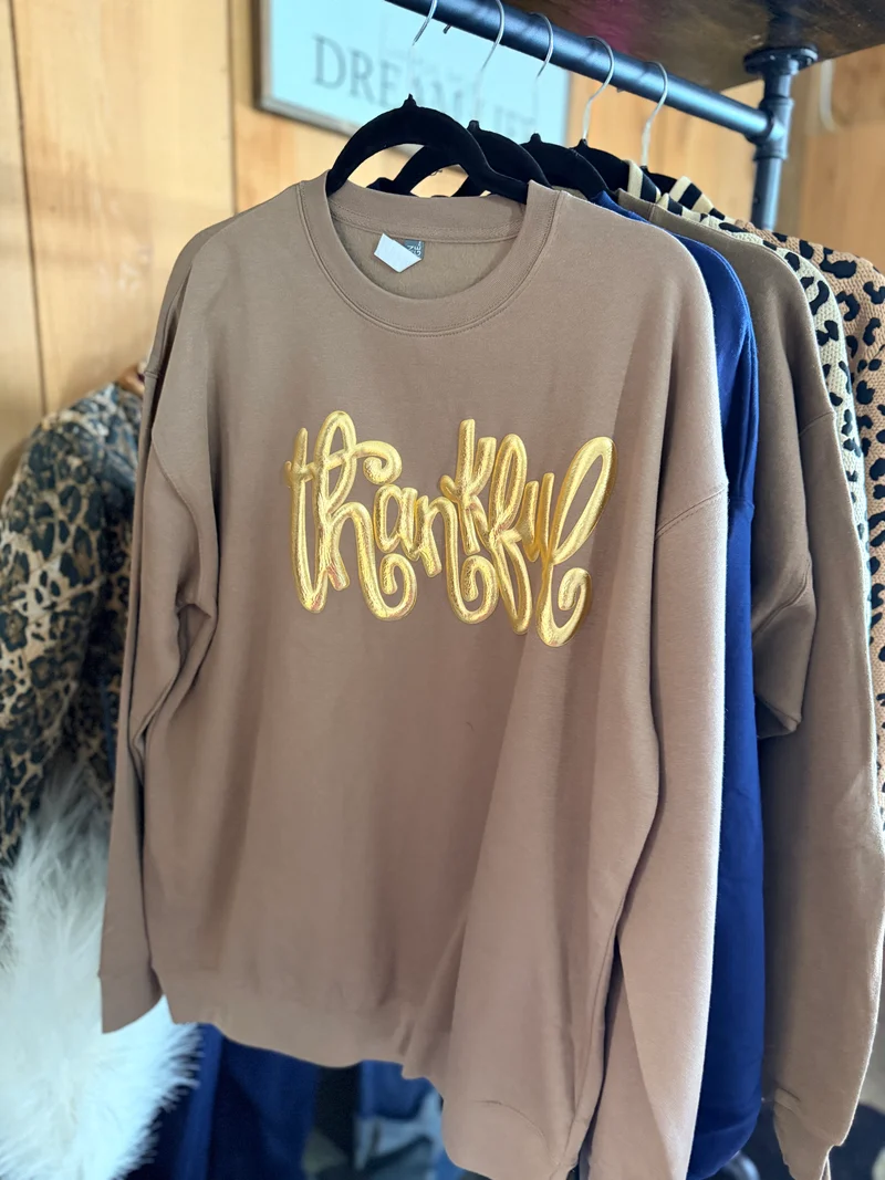 Thankful Crewneck *latte