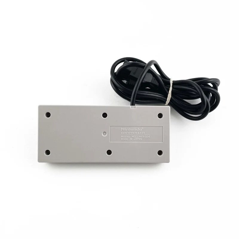 Nintendo NES Controller (NES-004)