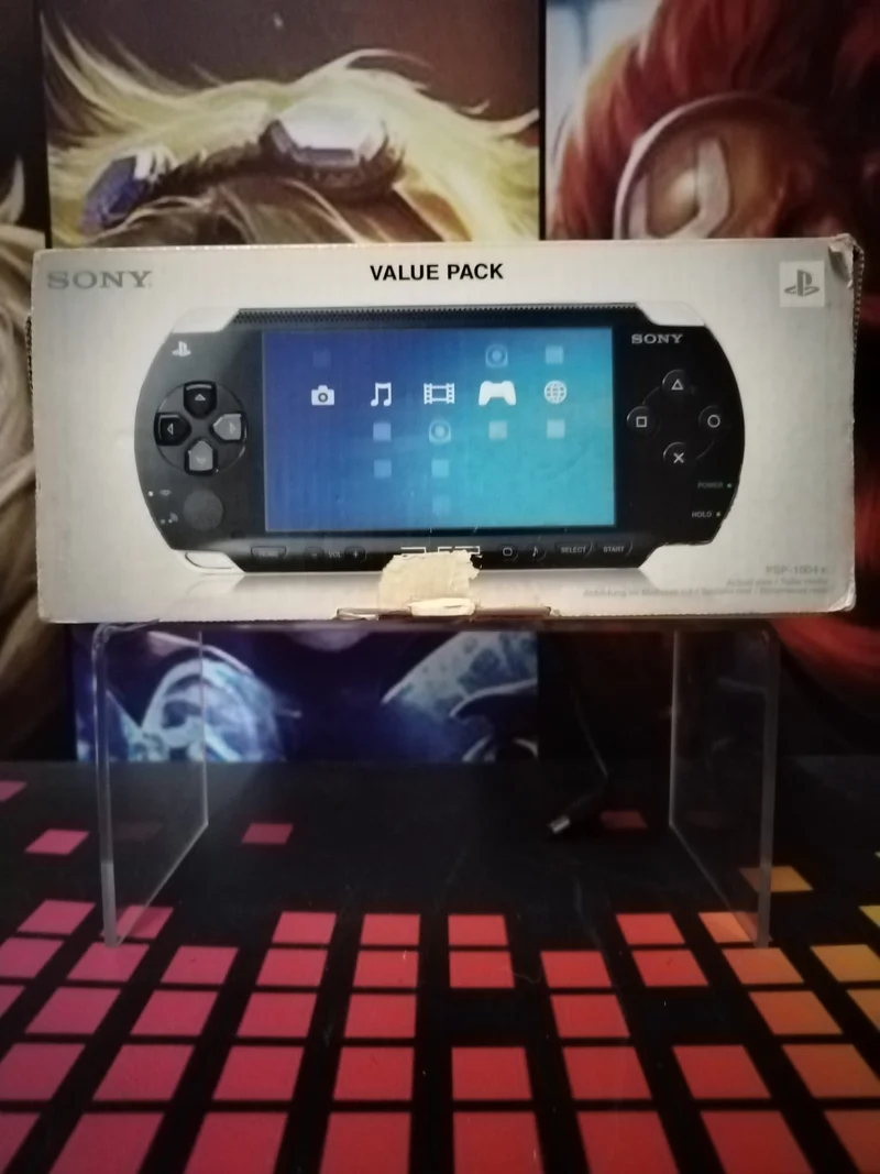 Console portatile Sony Playstation: PSP-1004 K (usato garantito)