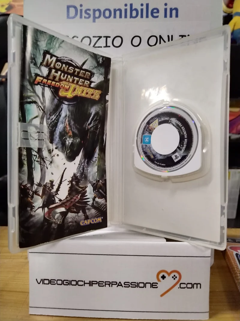 MONSTER HUNTER FREEDOM UNITE PSP (usato)(versione italiana)