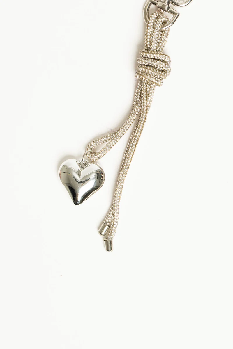 Portachiavi in strass argento e pendente a cuore