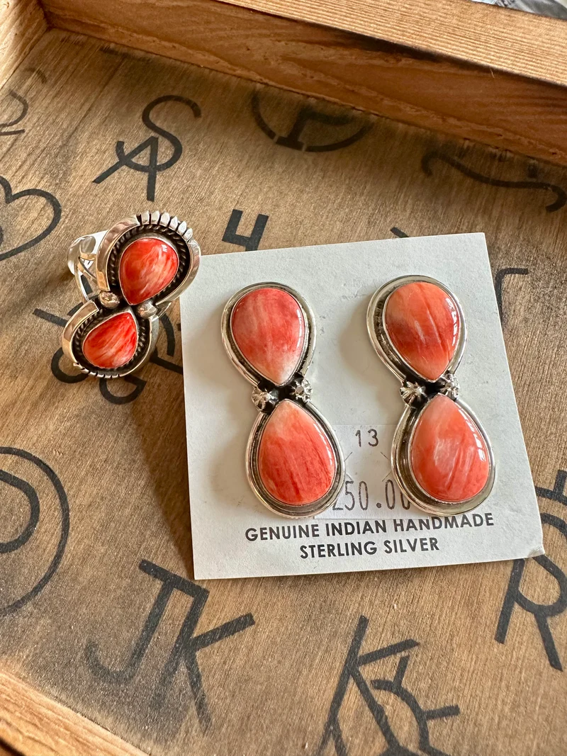 Spiny Oyster Ring / Stud Earrings