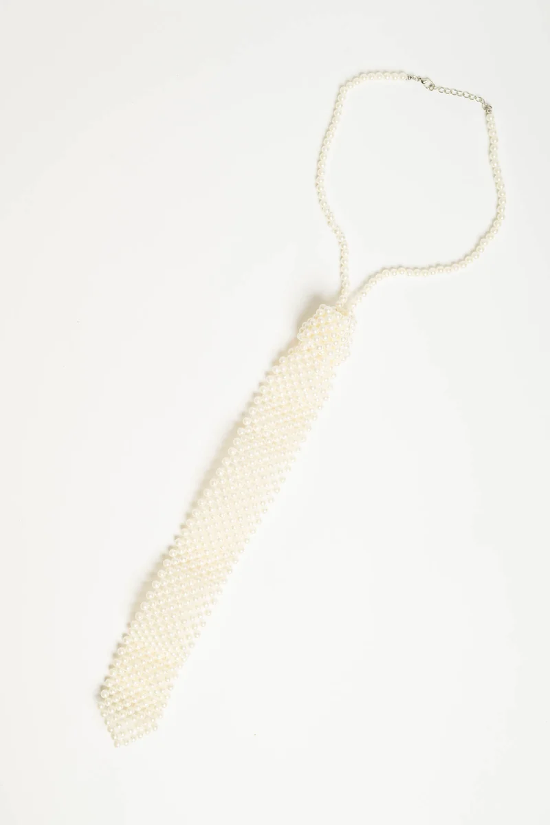 Collana a cravatta con perline avorio