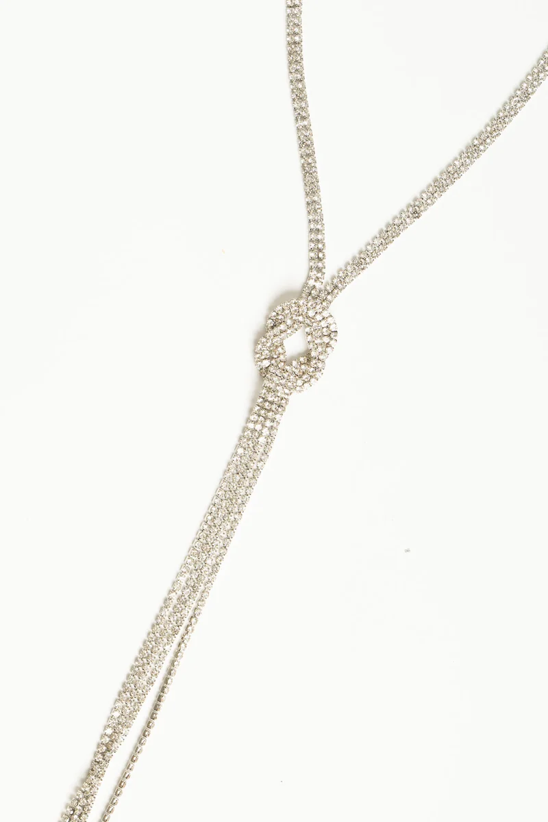 Collana lunga nodo
