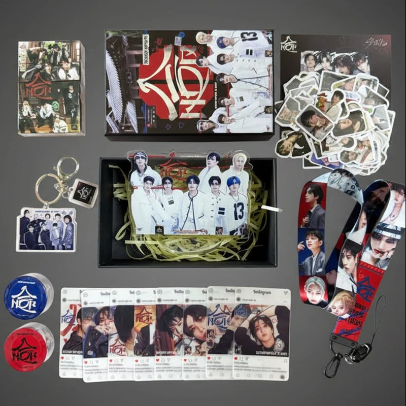 Stray Kids Hop Japan - Gift Box - Set Gadget K-Pop