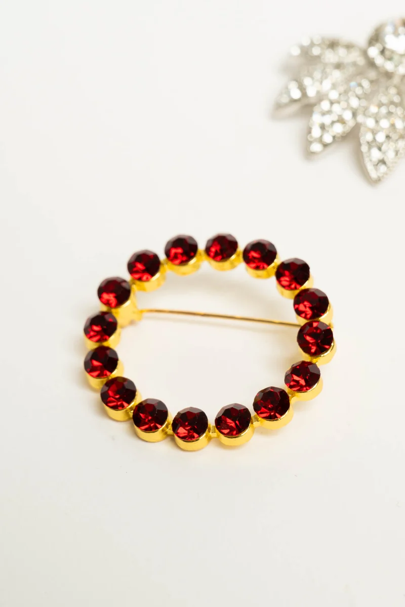 Set da tre spille con strass multicolor