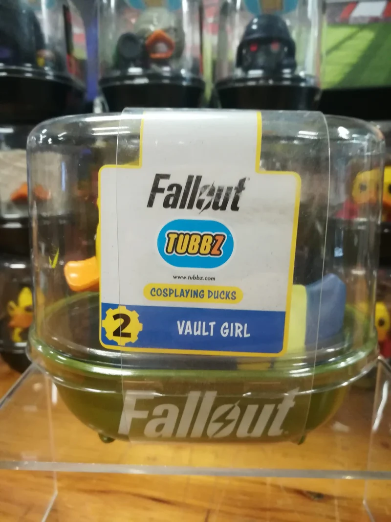 cosplaying ducks TUBBZ FALLOUT VAULT GIRL
