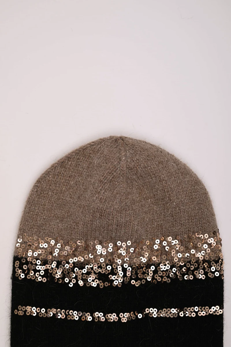 Cappello fango e nero con paillettes