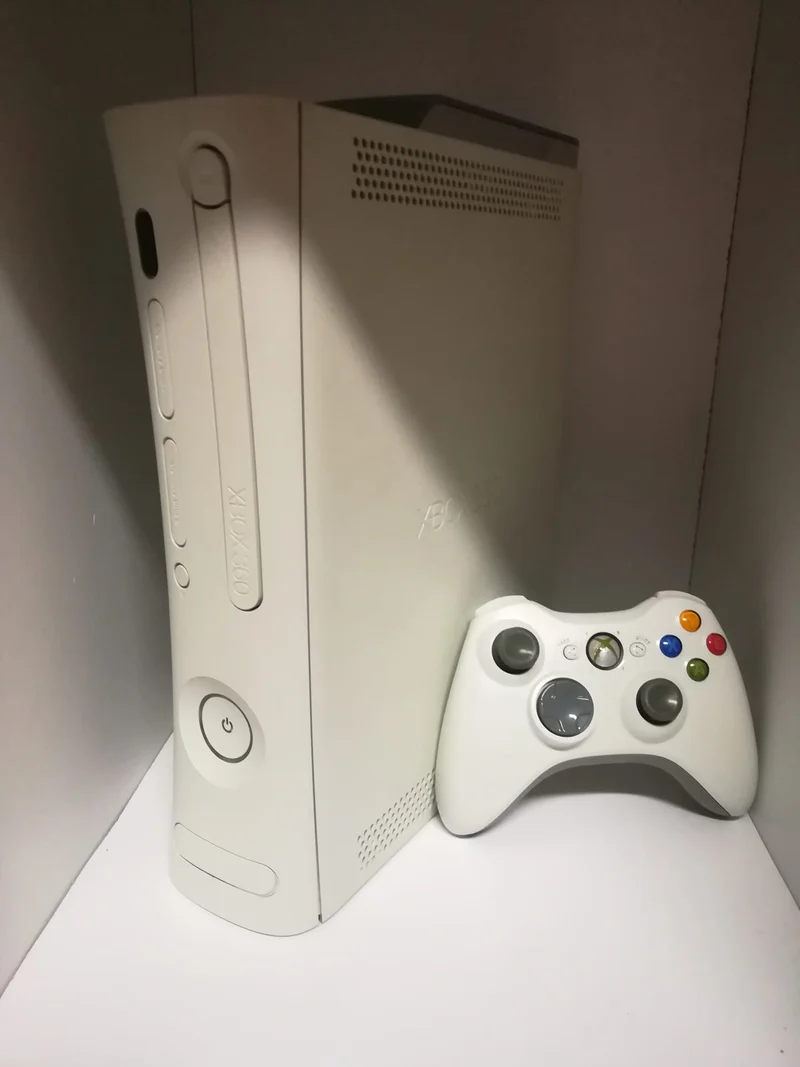 CONSOLE XBOX 360 20 GB (usato garantito)(PAL)(senza scatola)