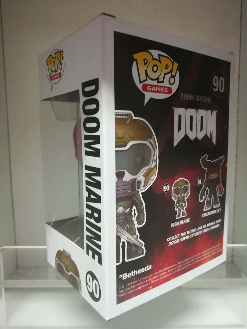 POP! FUNKO N 90 DOOM Space Marine