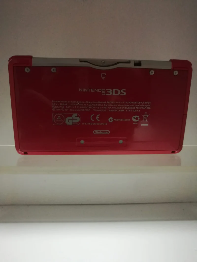 CONSOLE NINTENDO 3DS (usato garantito)(senza scatola)(portachiavi in regalo)+(memory 2 GB)