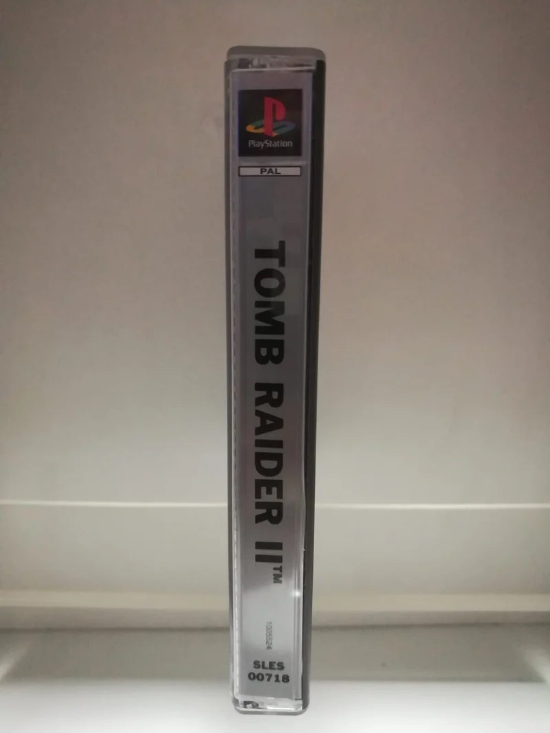 TOMB RAIDER II PS1 (usato garantito)(come se fosse nuovo)