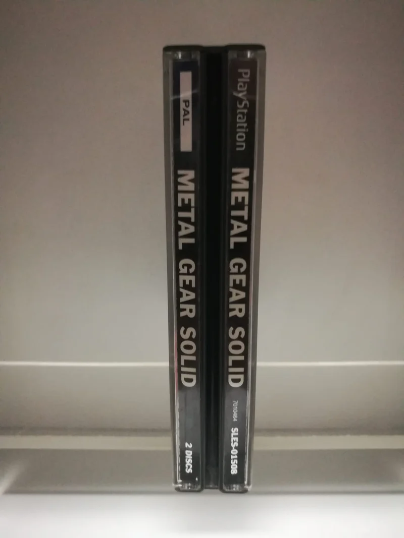 METAL GEAR SOLID PS1 (usato garantito)(completamente in italiano)