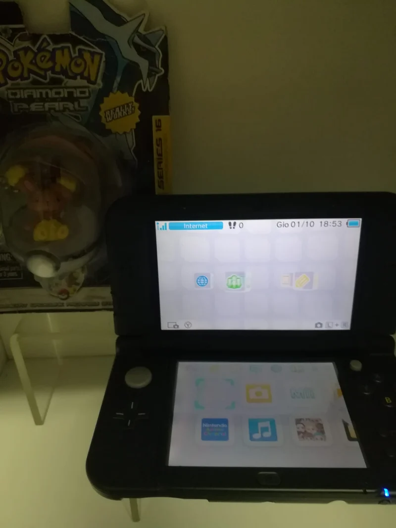 CONSOLE 3DS XL POKEMON SOLE E LUNA (usato garantito)(senza scatola)(portachiavi in regalo)