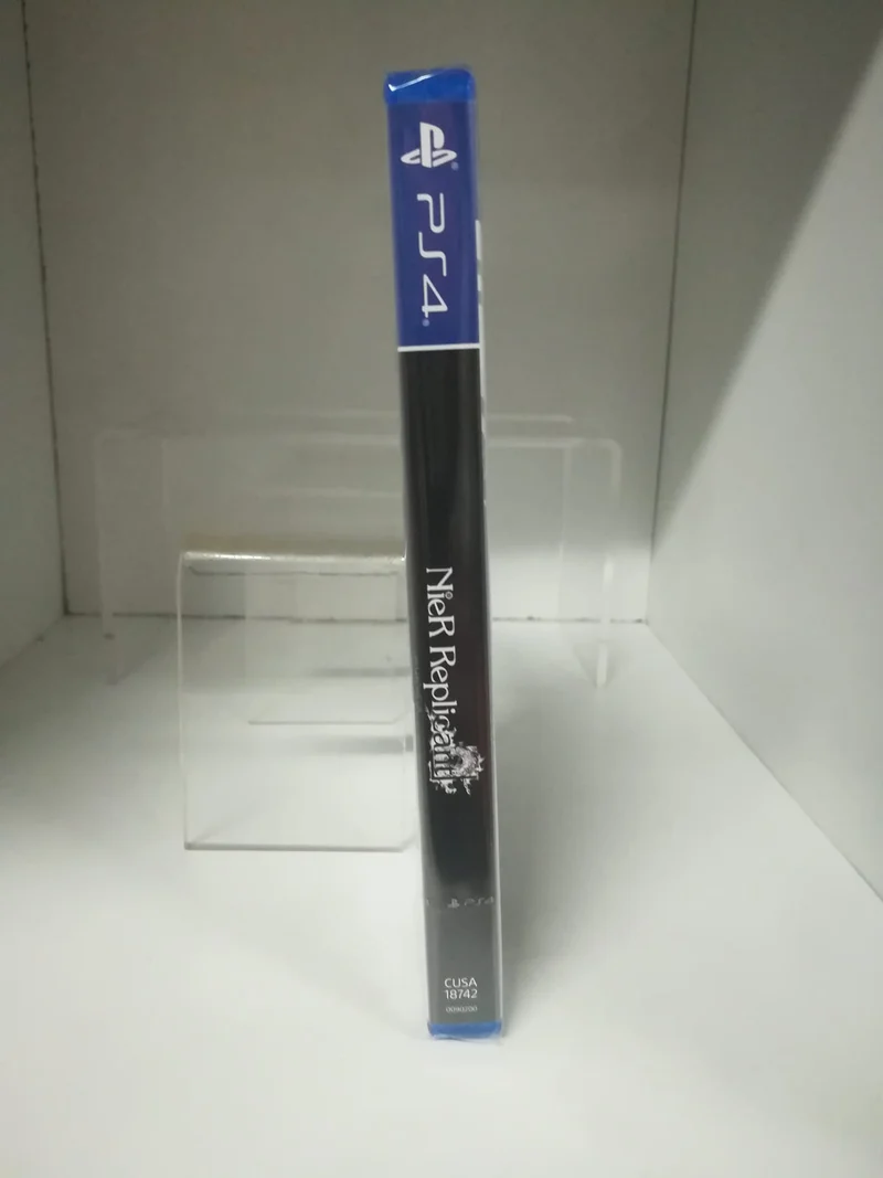 NieR Replicant Ver.1.22474487139... Playstation 4 Edizione Regno Unito