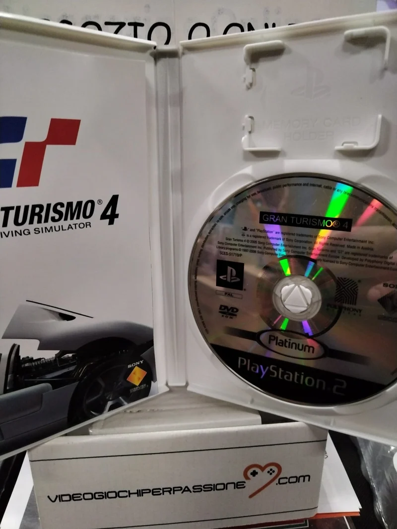 GRAN TURISMO 4 PS2 (usato garantito)(versione italiana)