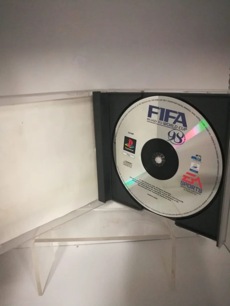 FIFA ROAD TO WORLD CUP 98 PS1 (senza manuale)(usato garantito)