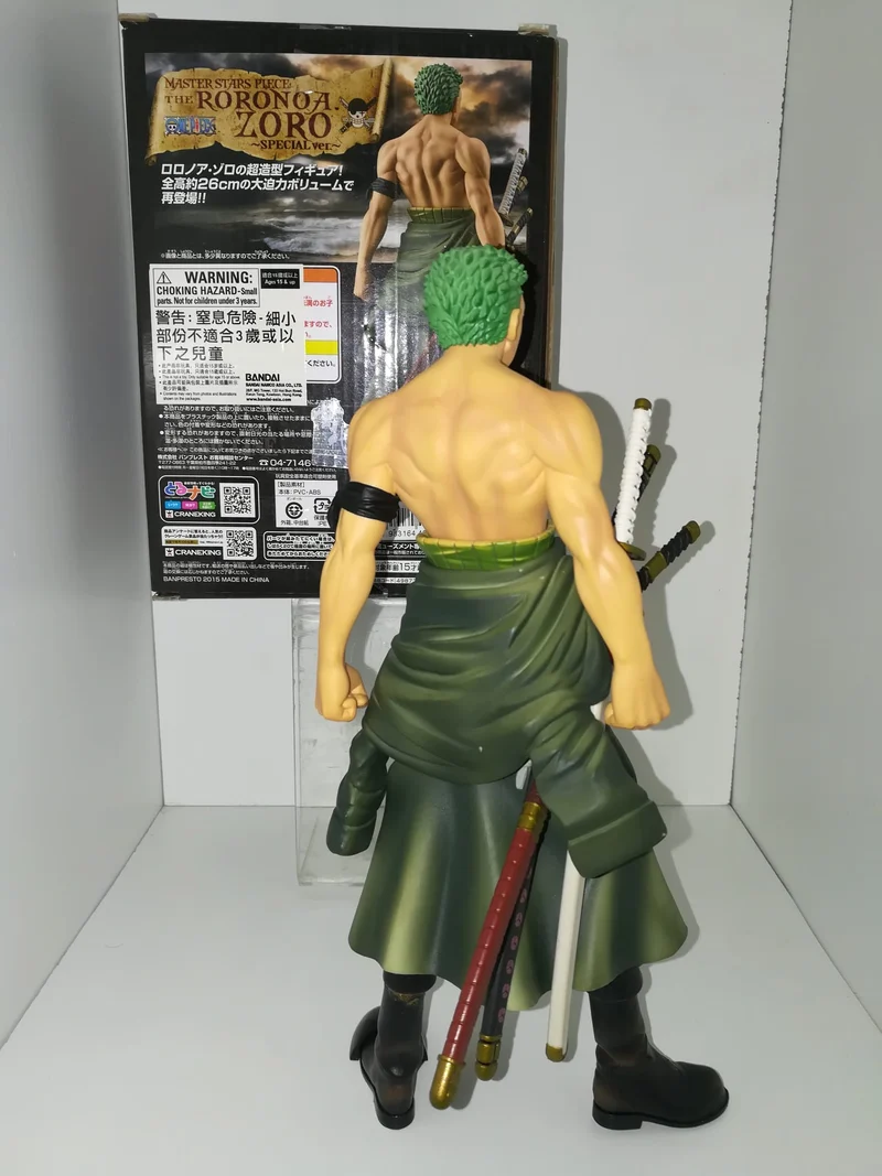ONE PIECE MASTER STARS THE RORONOA ZORO (figure da esposizione fiera)NUOVA ( 99,90 a 44,90)(e stata riparata ad una gamba)