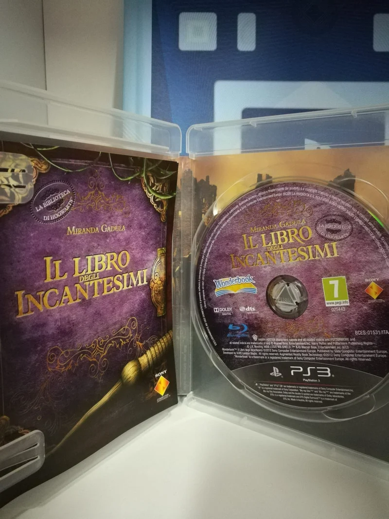 WONDERBOOK : IL LIBRO DEGLI INCANTESIMI PS3 (versione italiana)(usato garantito)