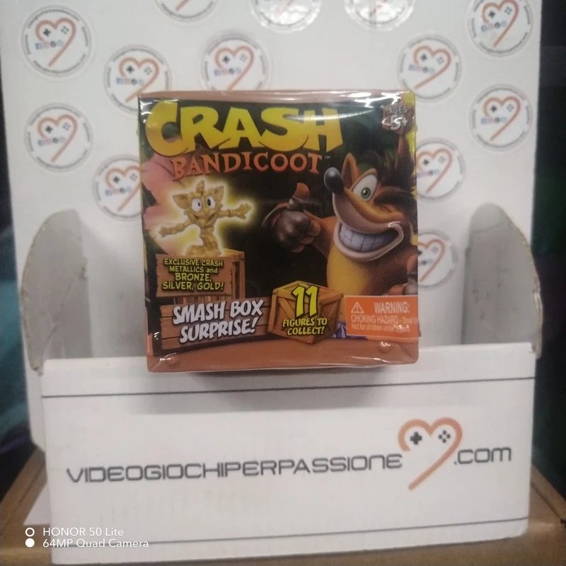 Crash Bandicoot Bandai Smash Box Surprise Figure
