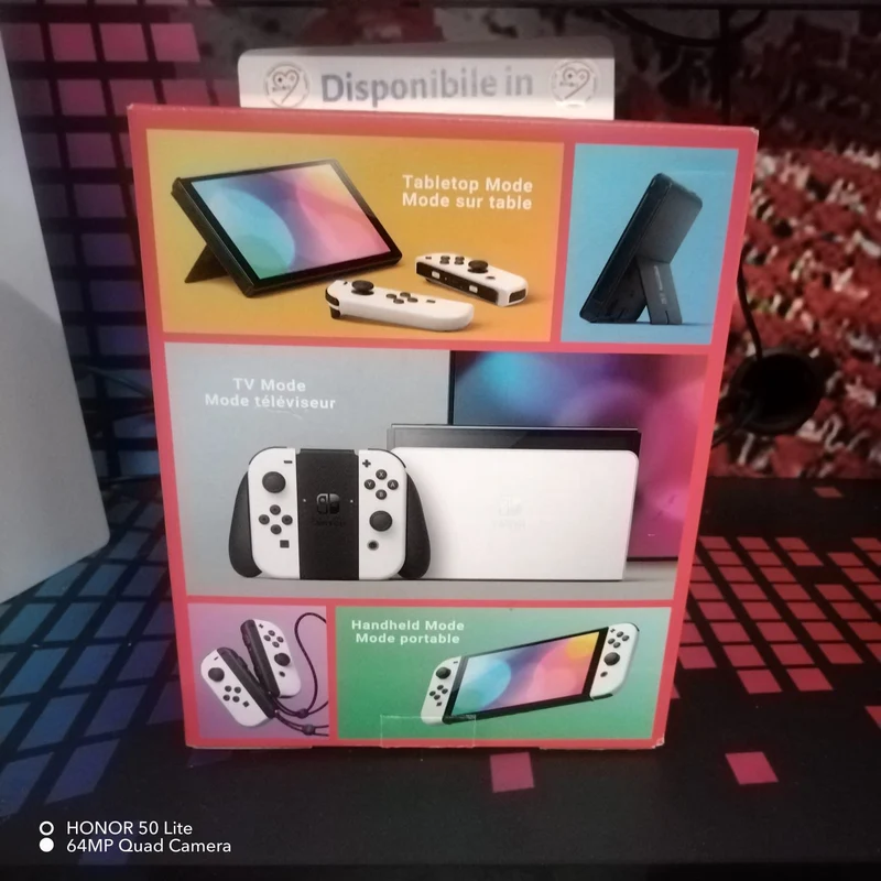 Nintendo Switch Console 64GB - OLED Joy-Con Bianco (usato garantito)