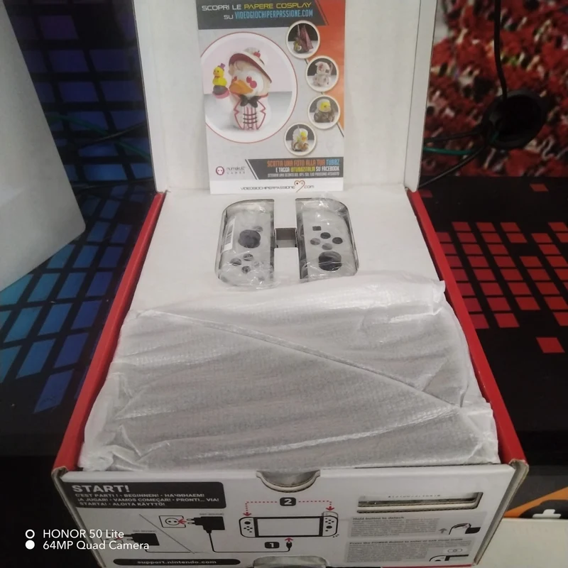 Nintendo Switch Console 64GB - OLED Joy-Con Bianco (usato garantito)