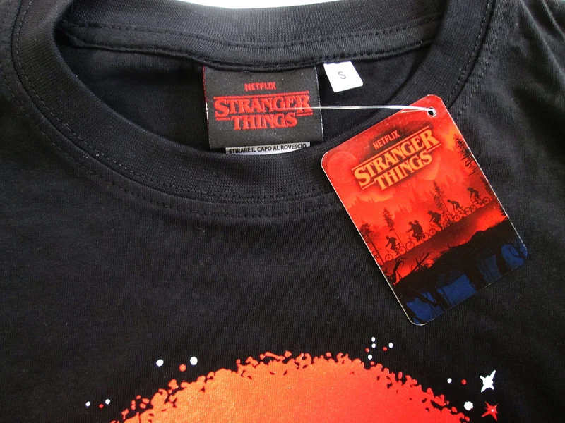 T-Shirt Stranger Things - Sottosopra