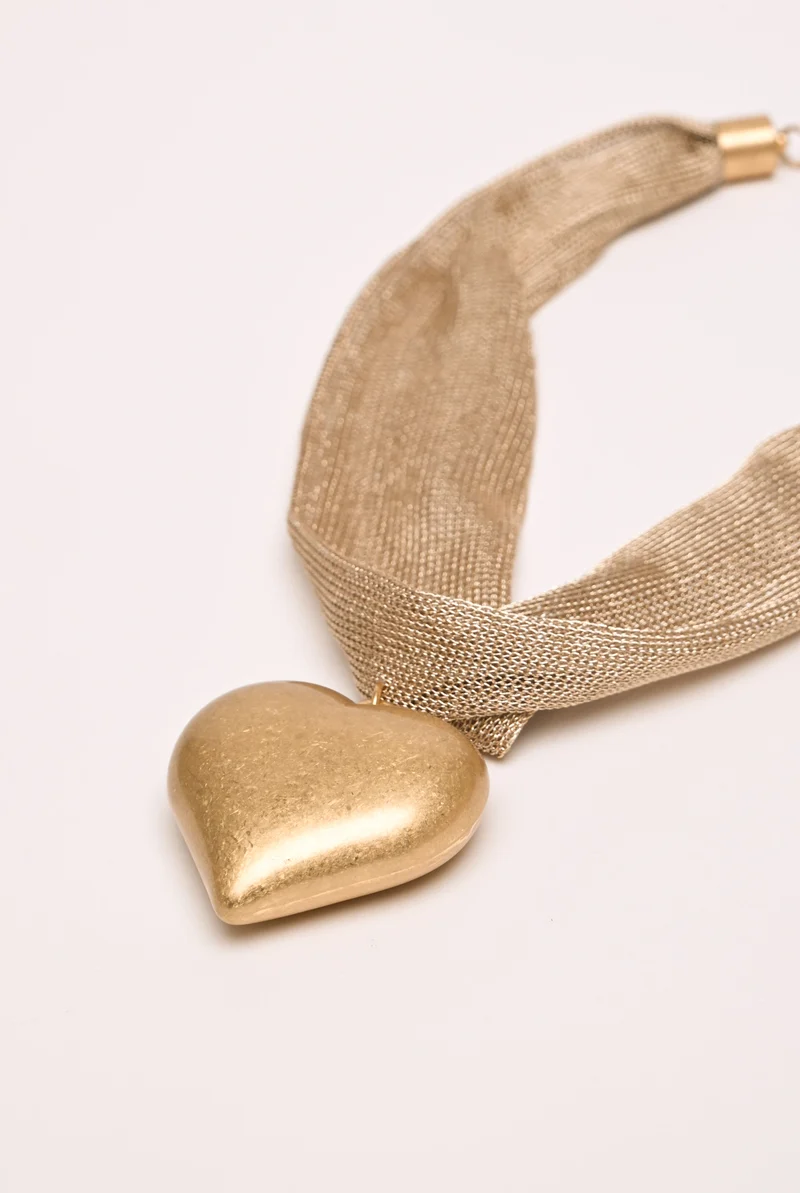 Collana in mesh con cuore