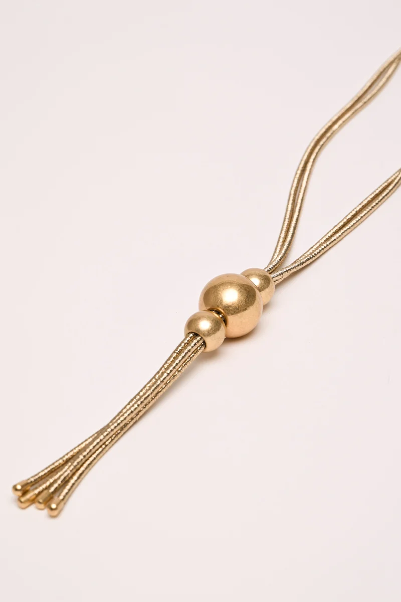 Collana lunga con sfere