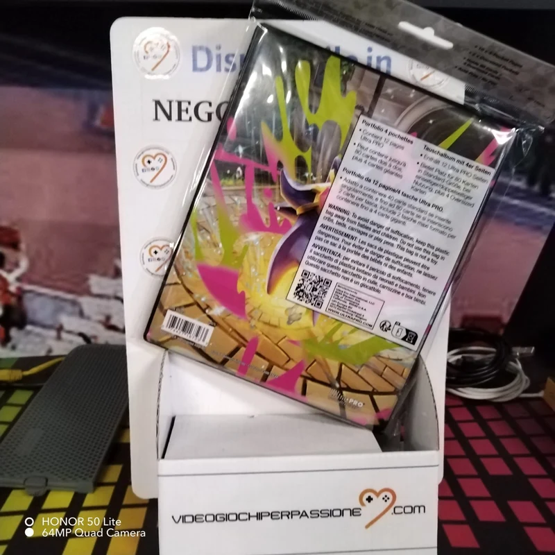 Ultra Pro - Pokémon - Mega-Evolution: quaderno Pokemon - Capacità: 80 carte