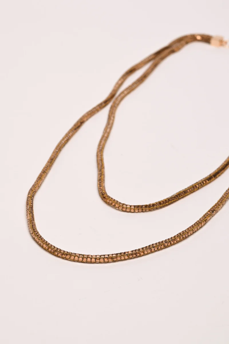 Collana lunga a doppio filo