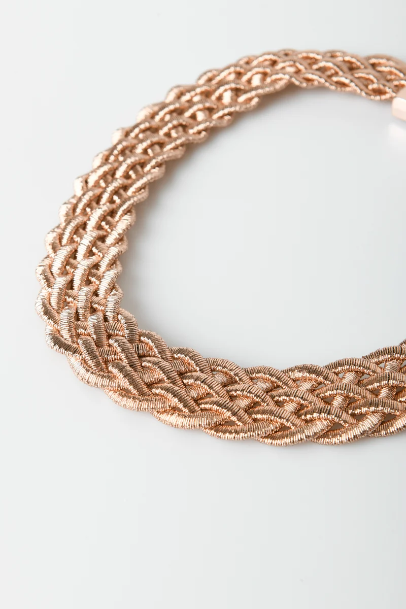 Collana intrecciata multifili