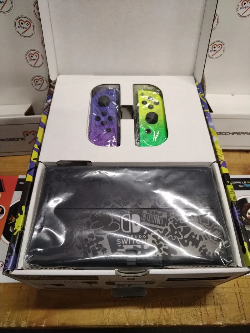 Console Nintendo Switch – Modello OLED edizione speciale Splatoon 3(usato garantito)