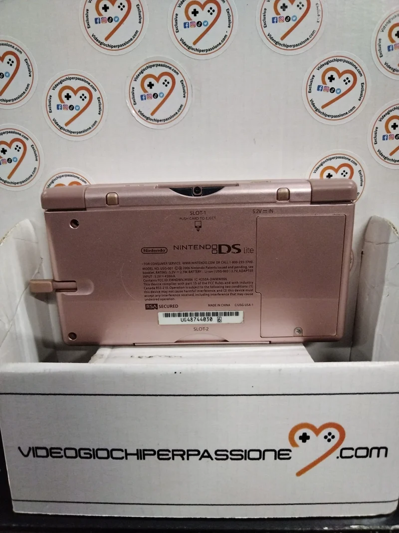 nintendo ds lite console (usato garantito)(va bene per giochi gba)(con caricatore)