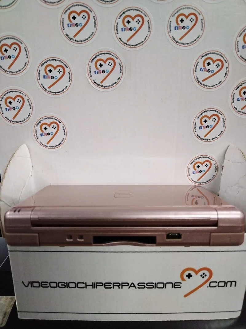 nintendo ds lite console (usato garantito)(va bene per giochi gba)(con caricatore)