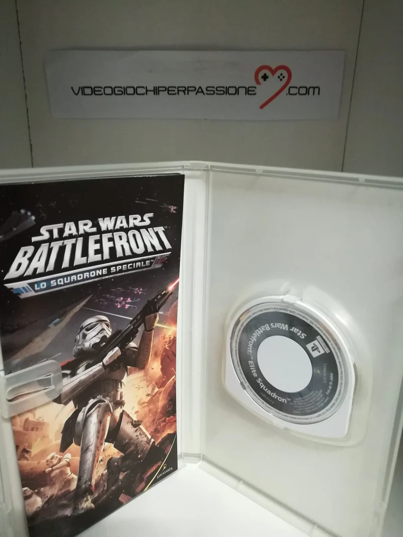 STAR WARS BATTLEFRONT LO SQUADRONE SPECIALE PSP (usato garantito)