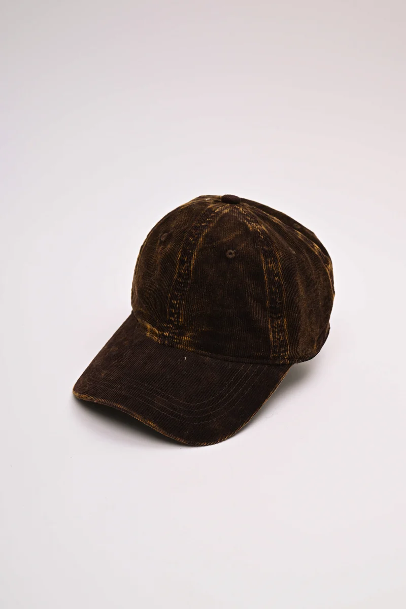 Cappello da baseball in velluto a righe