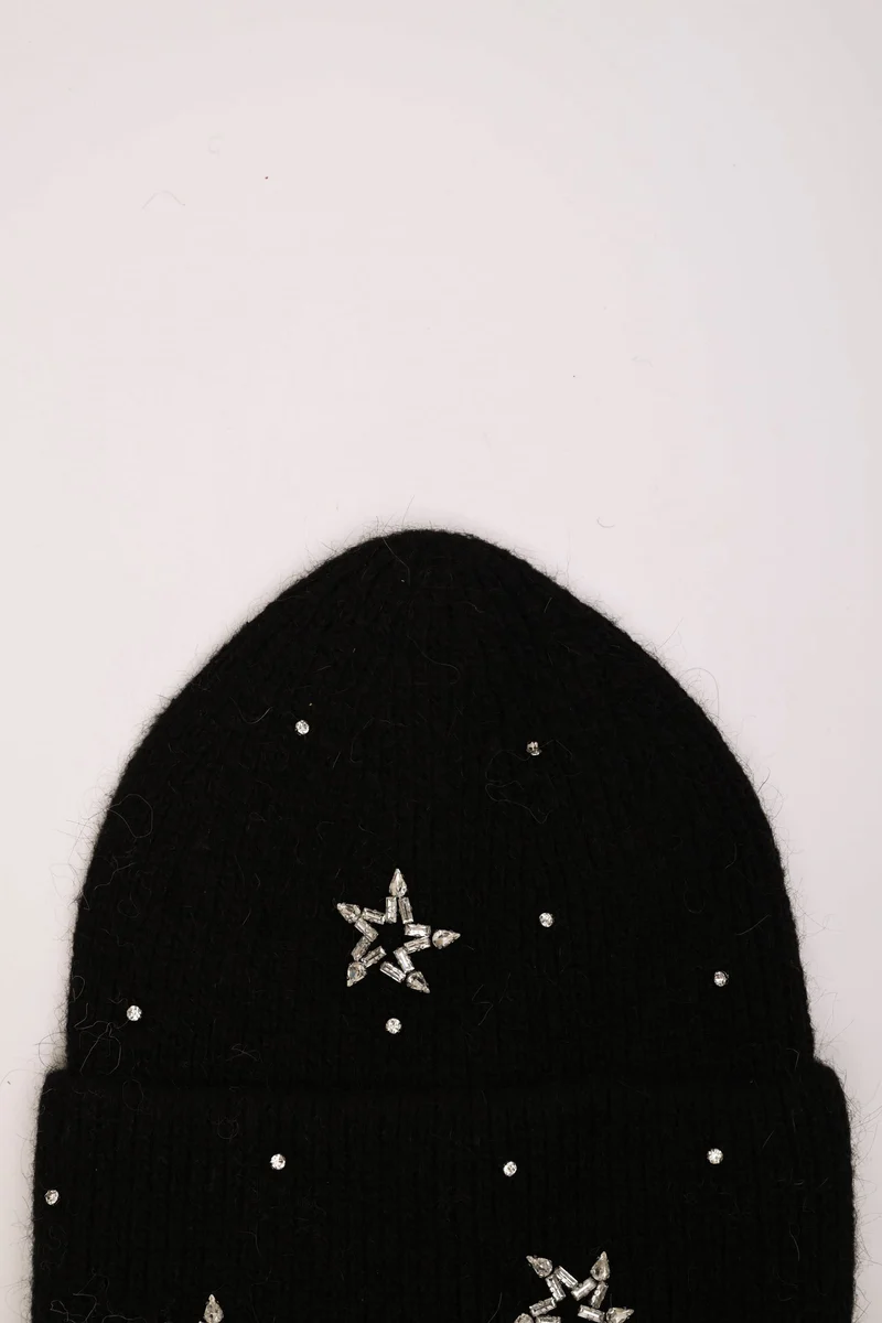 Berretto con stelle in strass
