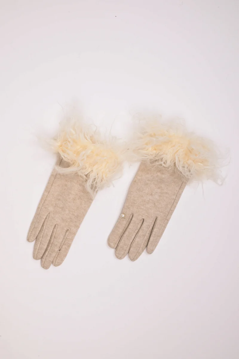 Guanti con decorazione in shearling