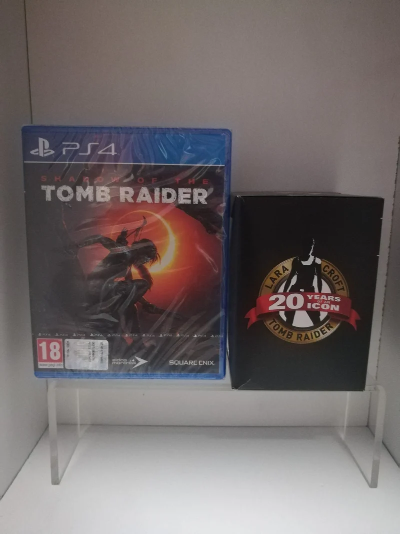 SHADOW OF THE TOMB RAIDER PS4+FIGURE LARA CROFT 20 YEAR