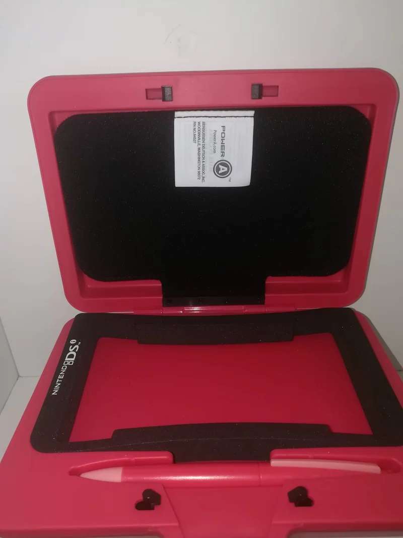 CUSTODIA RIGIDA NINTENDO 3DS-DS XL -SUPER MARIO-PEACH-DAISY-(usato)