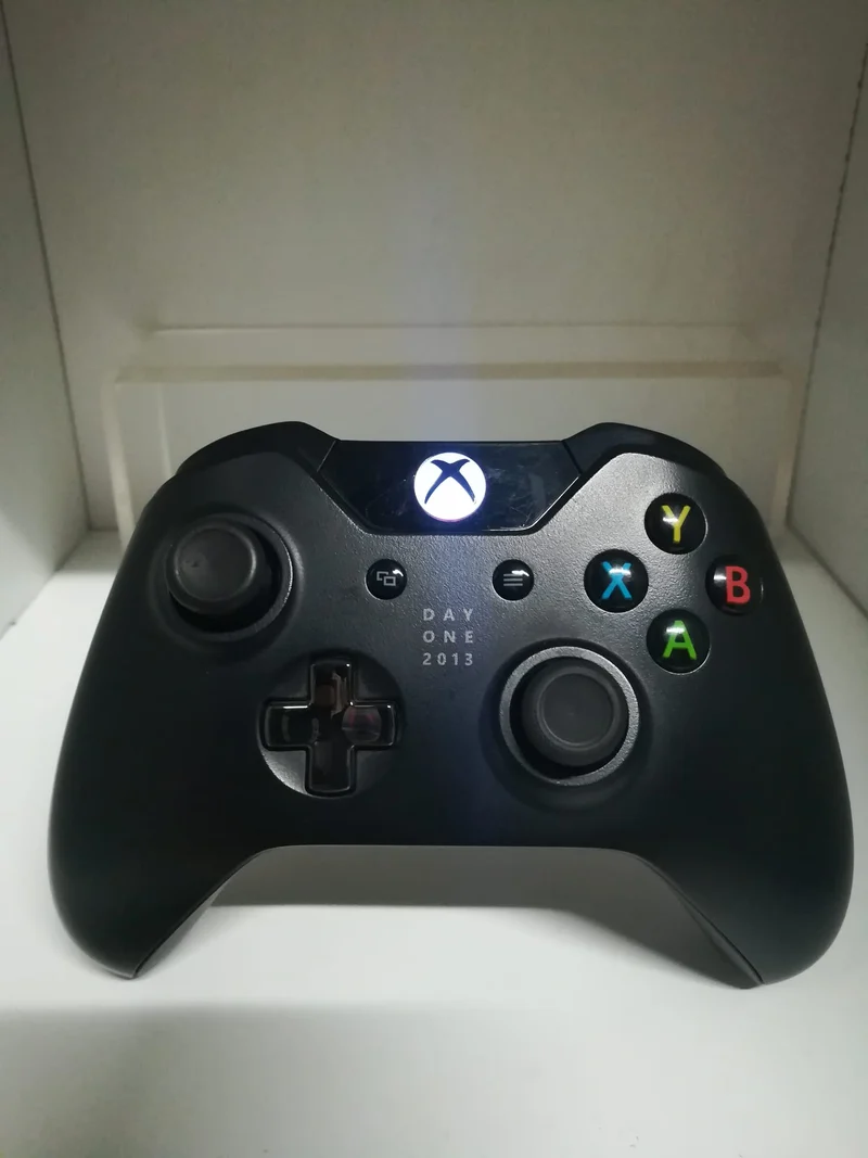 XBOX ONE CONTROLLER DAY ONE 2013 ORIGINALE (usato garantito)