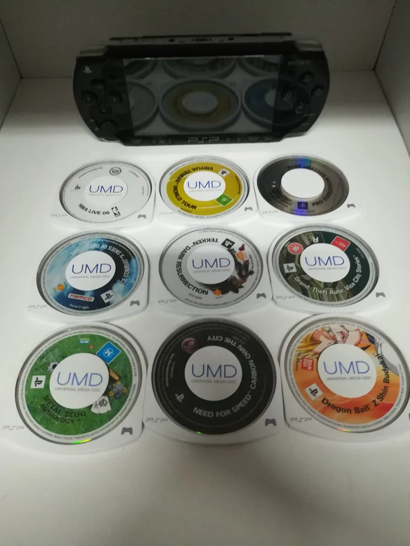 GIOCHI SONY PSP (usato garantito)(senza custodia)