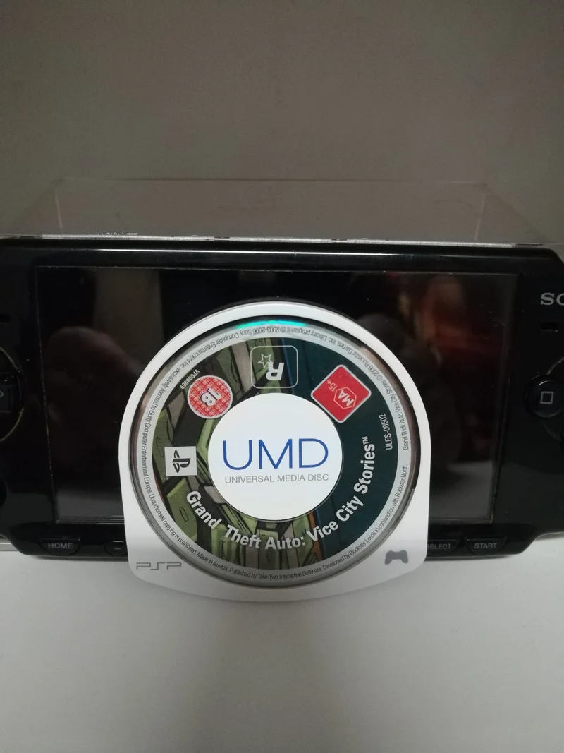 GIOCHI SONY PSP (usato garantito)(senza custodia)