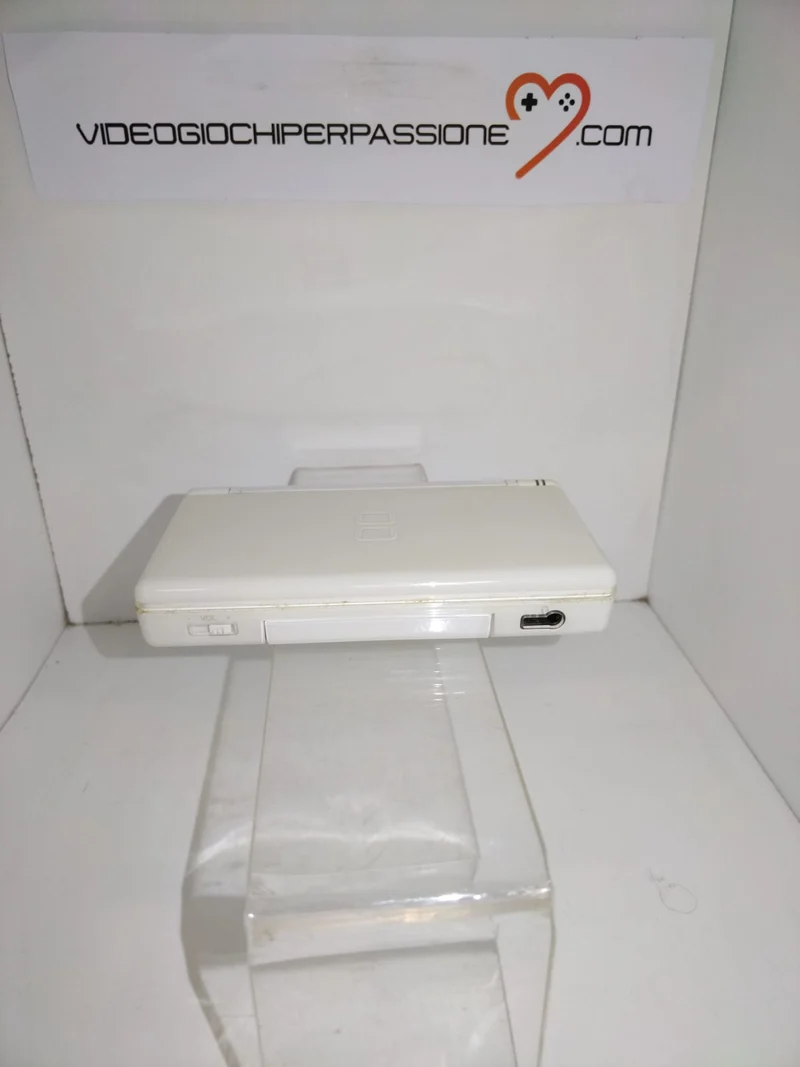 CONSOLE NINTENDO DS LITE (usato garantito)(senza scatola)(va bene per giochi gba)(no caricatora)